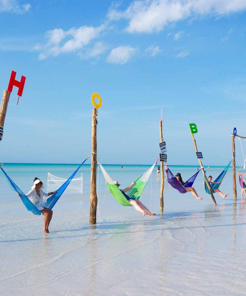 Amacas en la Playa de Isla Holbox