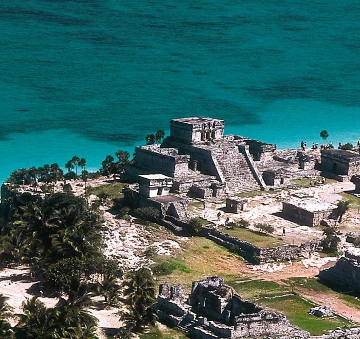Vista aerea del castillo de Tulum