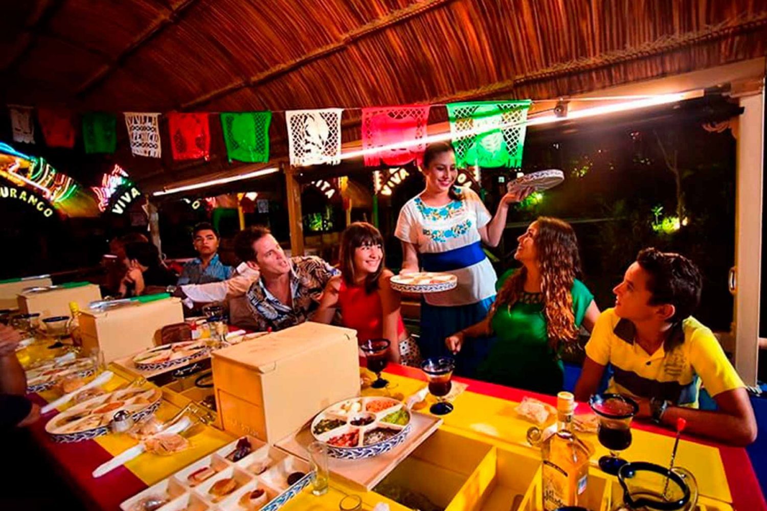 Antojitos mexicanos en Xoximilco