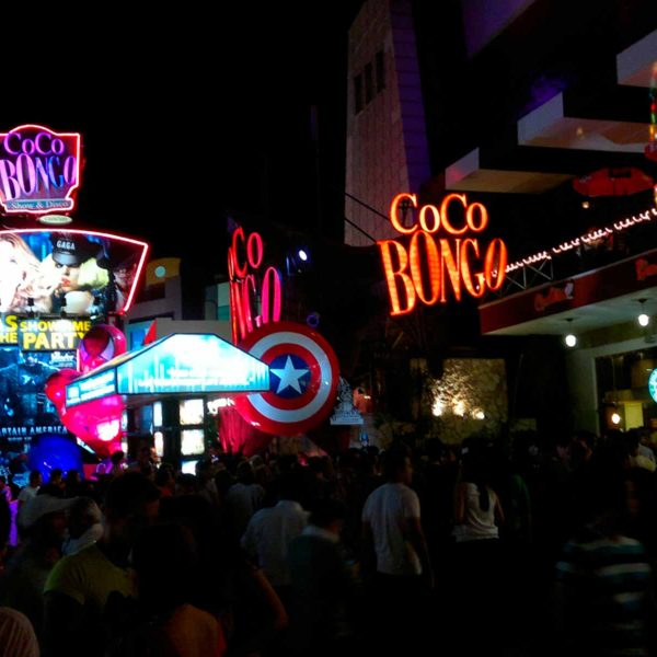 Coco Bongo, Show & Disco